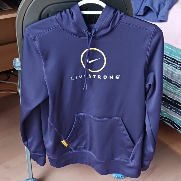 Nike Live Strong Sweatshirt - US Medium - Picture 1 of 3